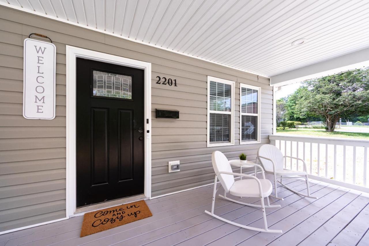 Brandnew Spacious 4 Bedroom House Minutes To Uptown Charlotte Extérieur photo
