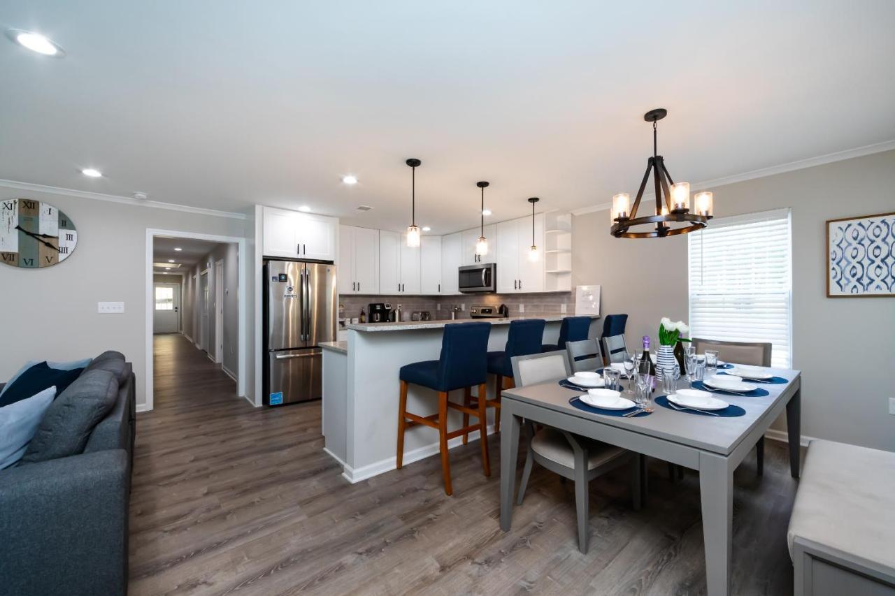 Brandnew Spacious 4 Bedroom House Minutes To Uptown Charlotte Extérieur photo