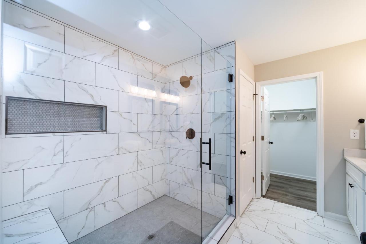 Brandnew Spacious 4 Bedroom House Minutes To Uptown Charlotte Extérieur photo