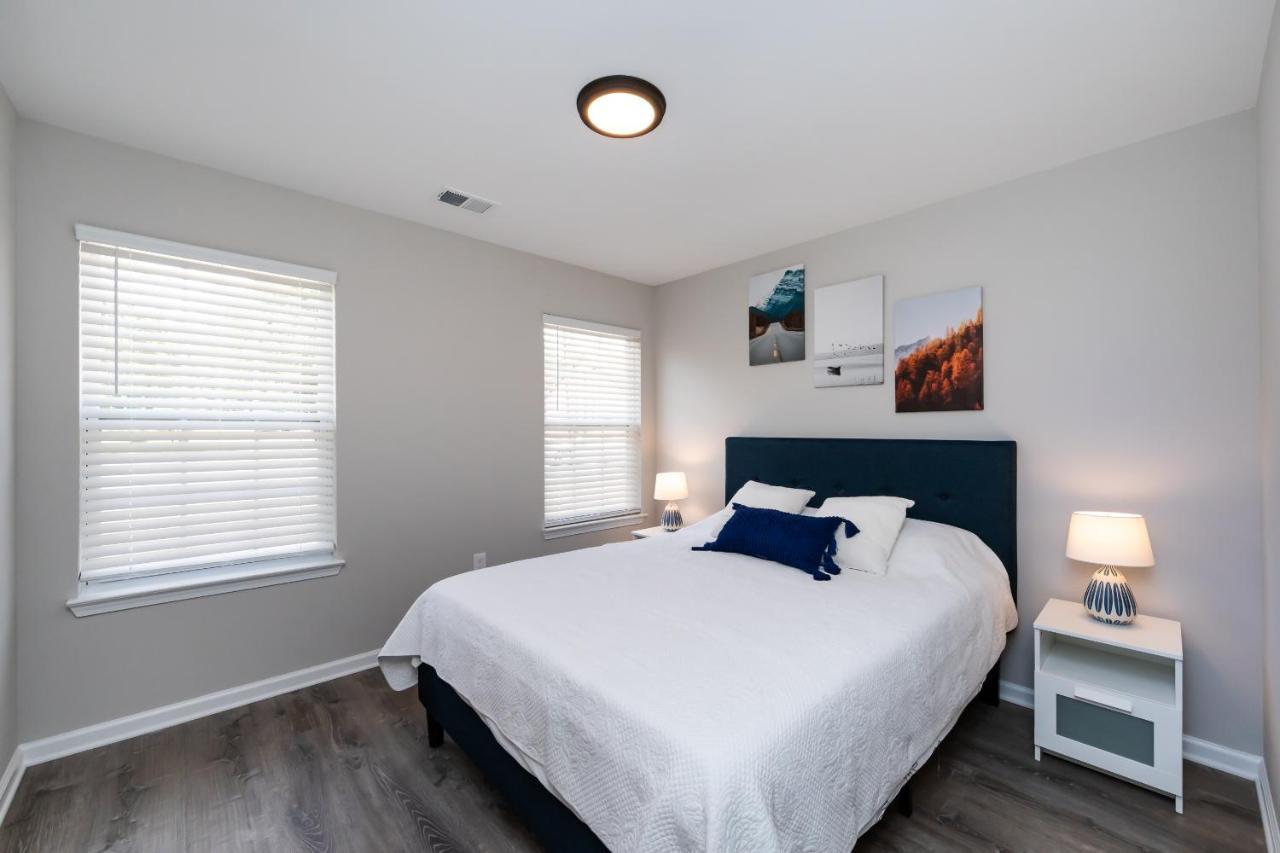 Brandnew Spacious 4 Bedroom House Minutes To Uptown Charlotte Extérieur photo